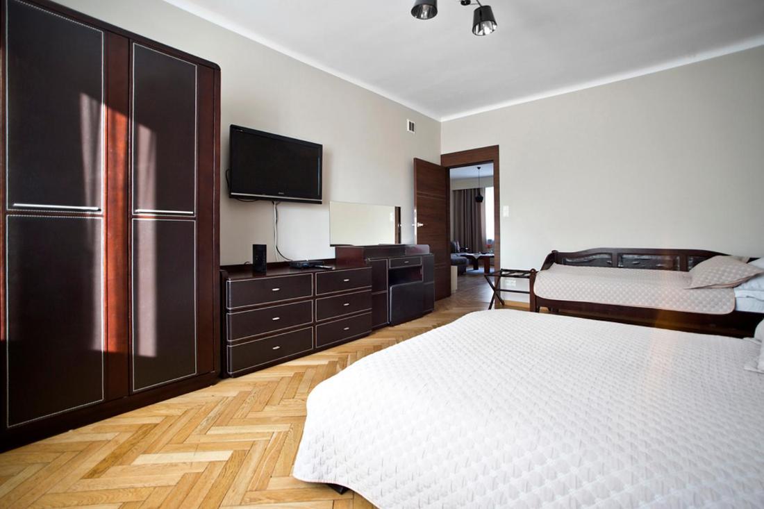 Niepodleglosci Serviced Apartments Warsaw Exterior photo