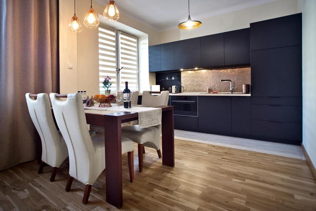 Niepodleglosci Serviced Apartments Warsaw Exterior photo